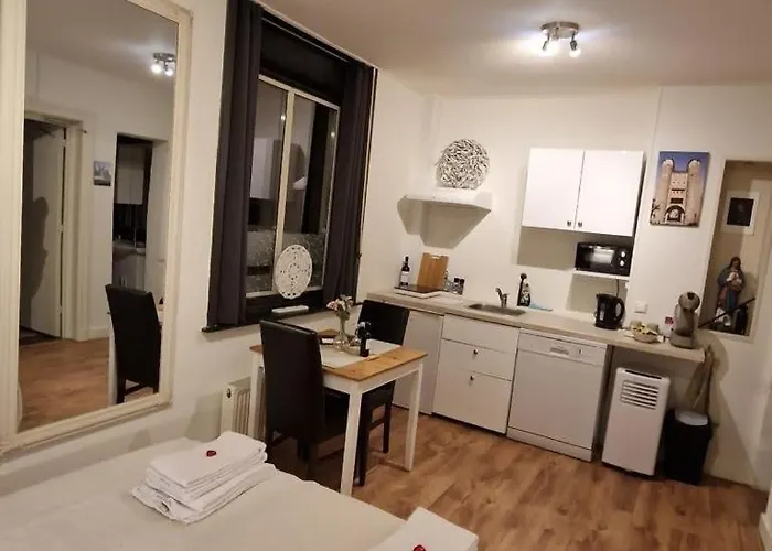 Klooster Mariadal Bed & Breakfast 3*